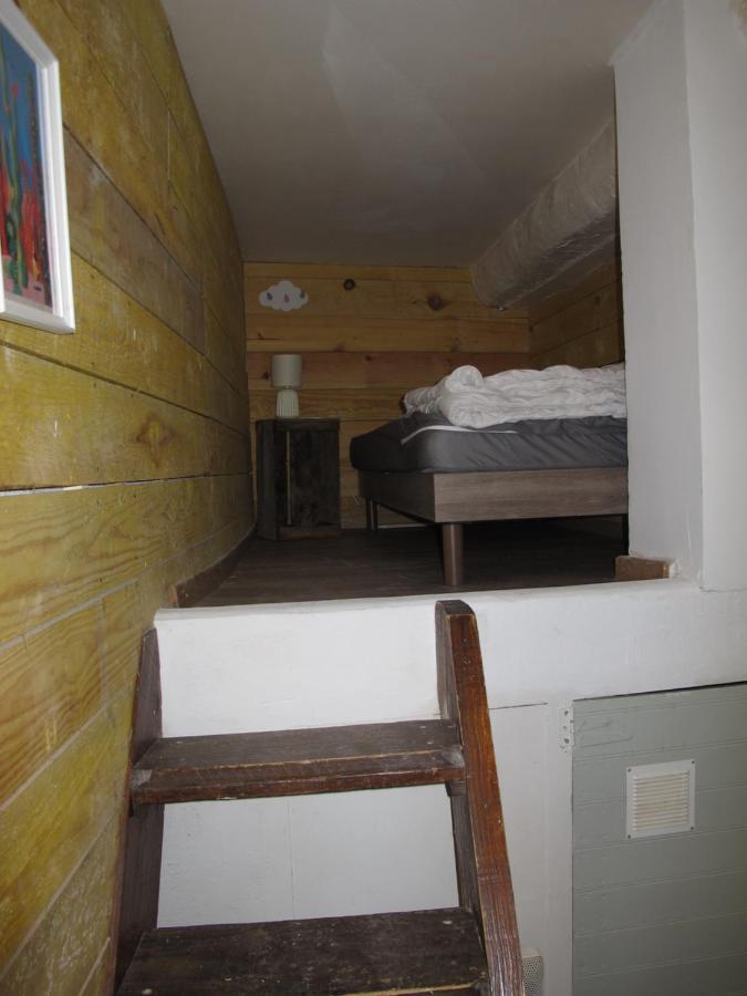 Appartement T1 Bis Cosy Avec Patio 17 Bis Tourbes Eksteriør billede